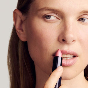 Rose Collection Lipstick 02 Mandevilla